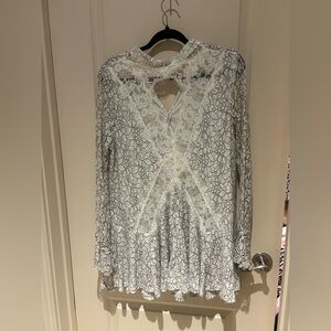 Elegant Lace Long Sleeve Top